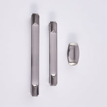 Load image into Gallery viewer, Cabinet Pull Handle 8004
