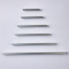 Load image into Gallery viewer, Cabinet Pull Y6111B
