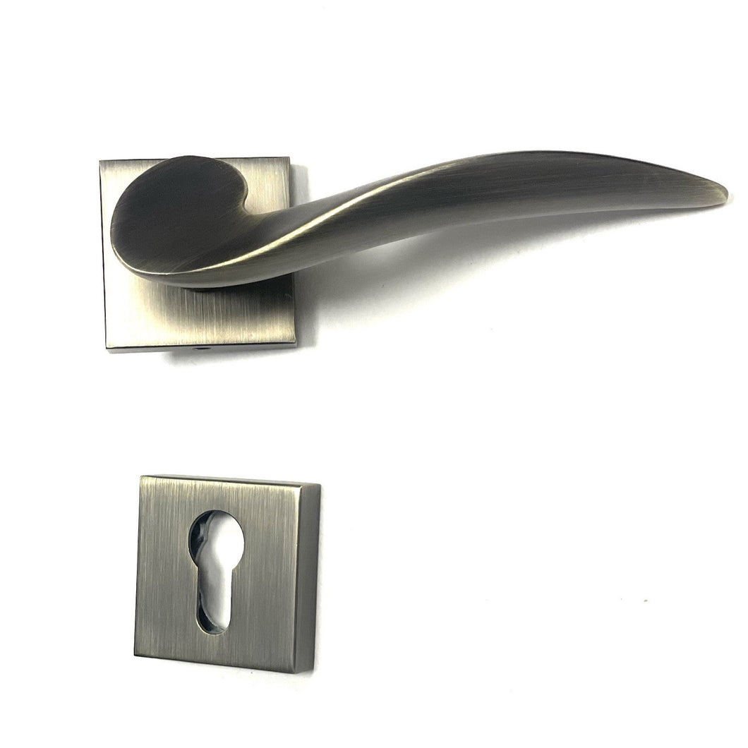 Rosetta Door Handle 9001